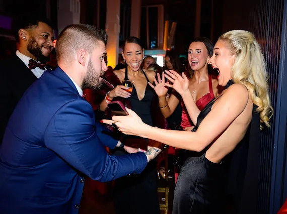 Private event close-up magic